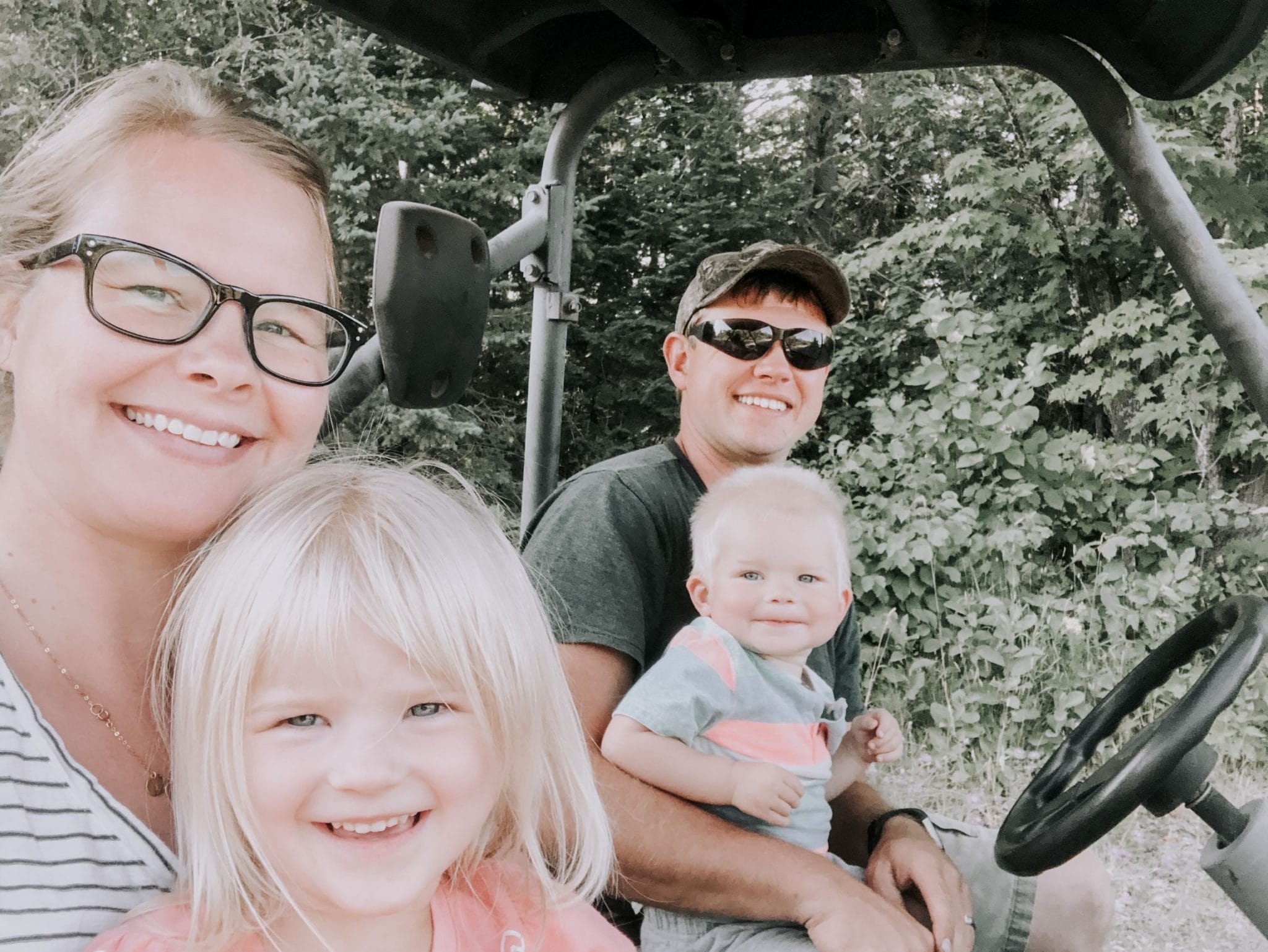 About Linen and Logs