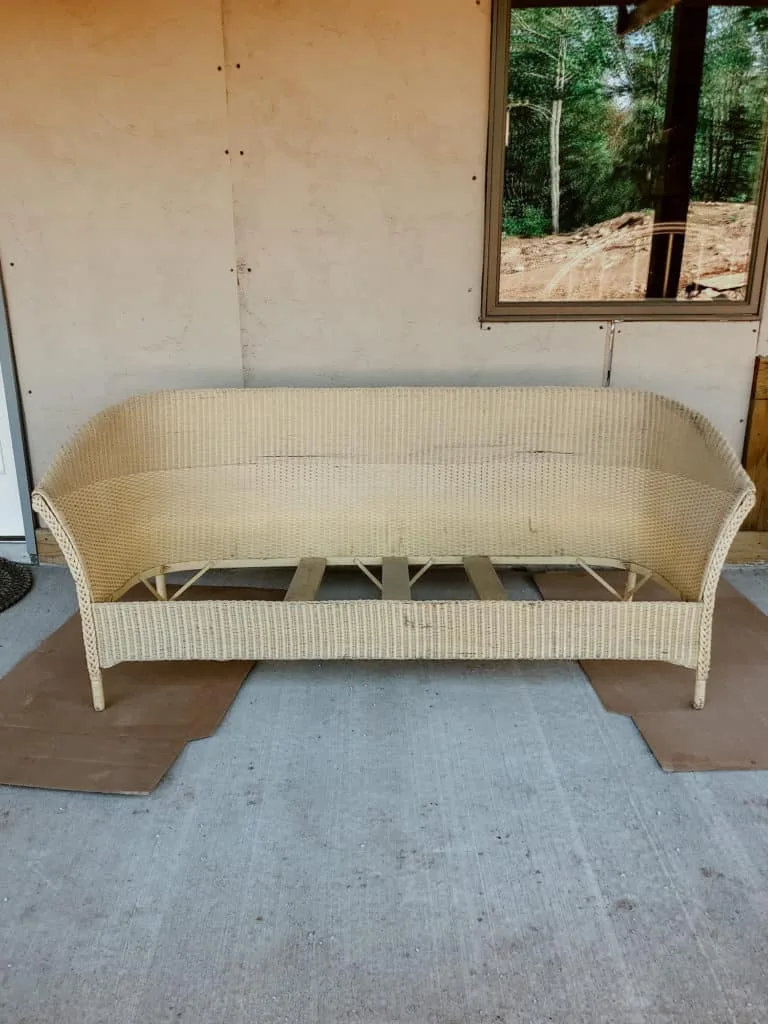 painted wicker furniture